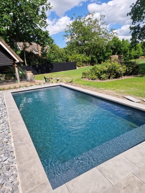 Buitenzwembad – Losser