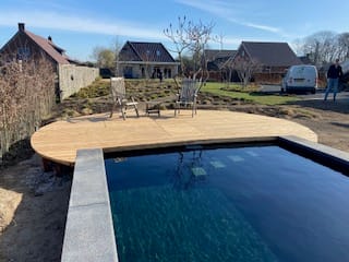 Vossebeld Natuurlijk Zwemmen | Installatie5e0fc9ad-0b68-4f83-9929-71afccdf6c1d