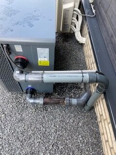 Vossebeld Natuurlijk Zwemmen | Installatie9951851b-ce5b-47c2-ba8e-b90b20b4a3ee