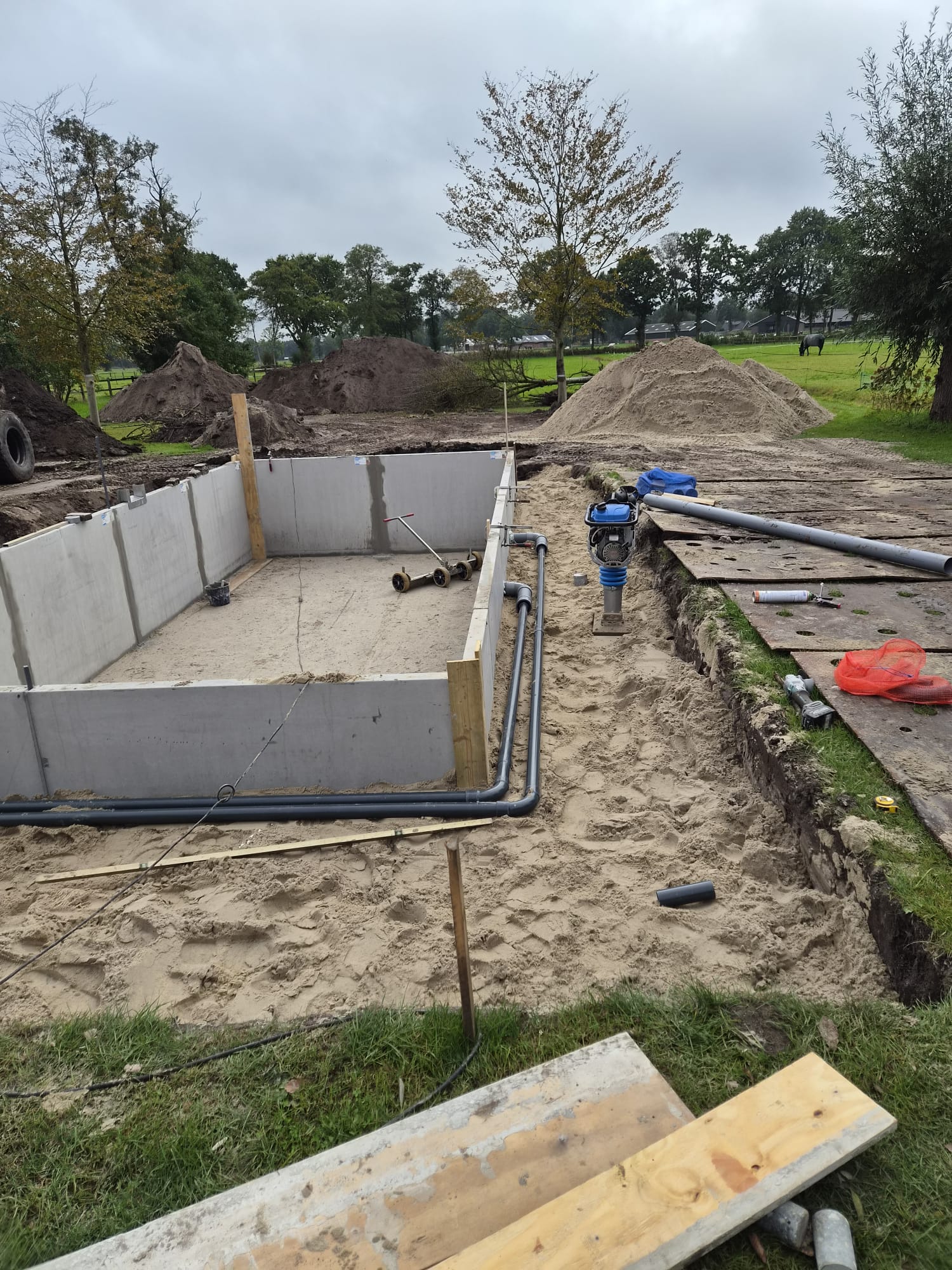 Vossebeld Zwemmen realisatie Hydrobalance zwembad - Nijverdal